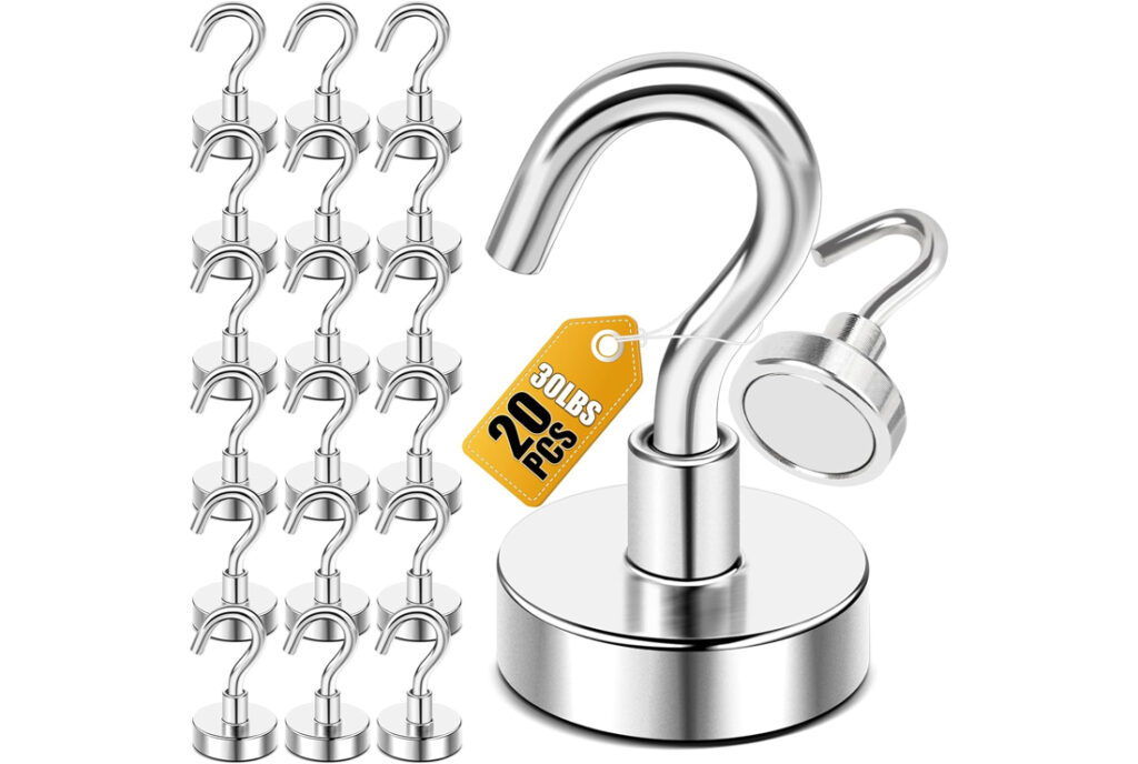 Magnetic Hooks and Clips for cruises - cruise tips for cabins