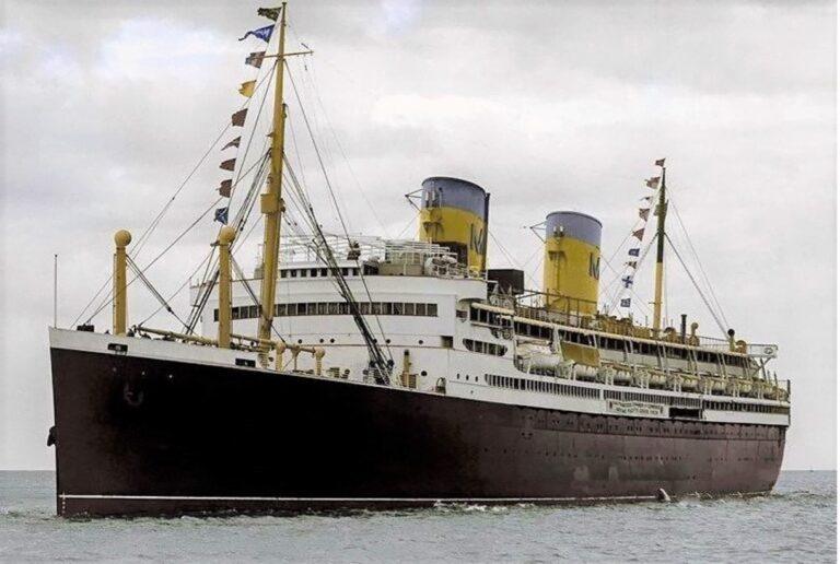 Lives of the Liners: MALOLO – QUEEN FREDERICA