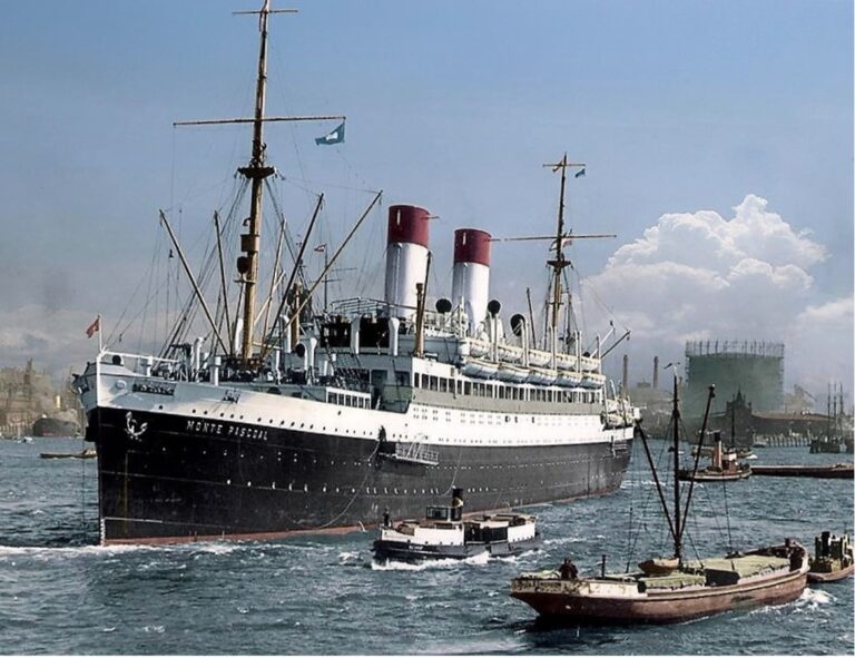 Lives of the Liners: MONTE PASCOAL