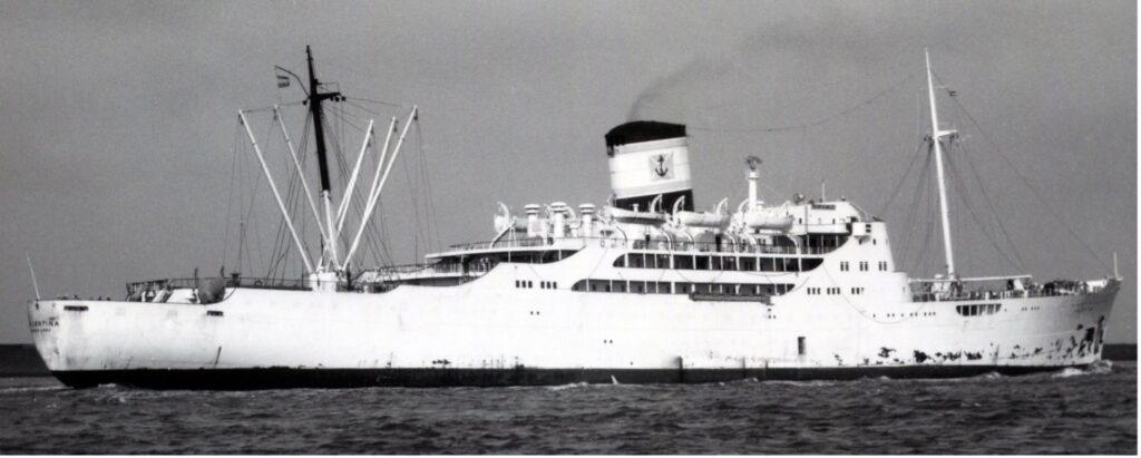 The Argentina, one of Dodero Line’s trio of all-first-class ships serving the South Atlantic route. From the William H. Miller Collection.