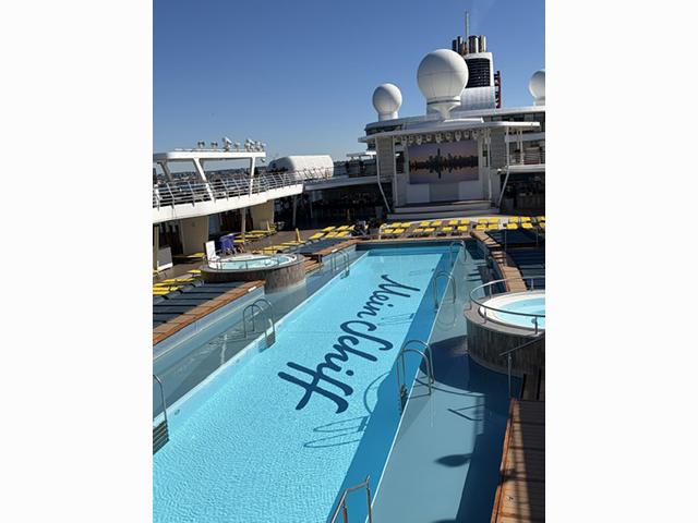 At roughly 80 feet long, Mein Schiff 1’s main pool is among the larger swimming pools found aboard a cruise ship. Photo: Judi Cuervo.